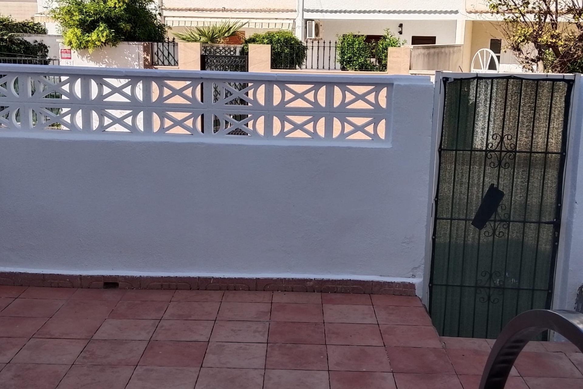 Herverkoop - Town House -
Torrevieja - Los Balcones