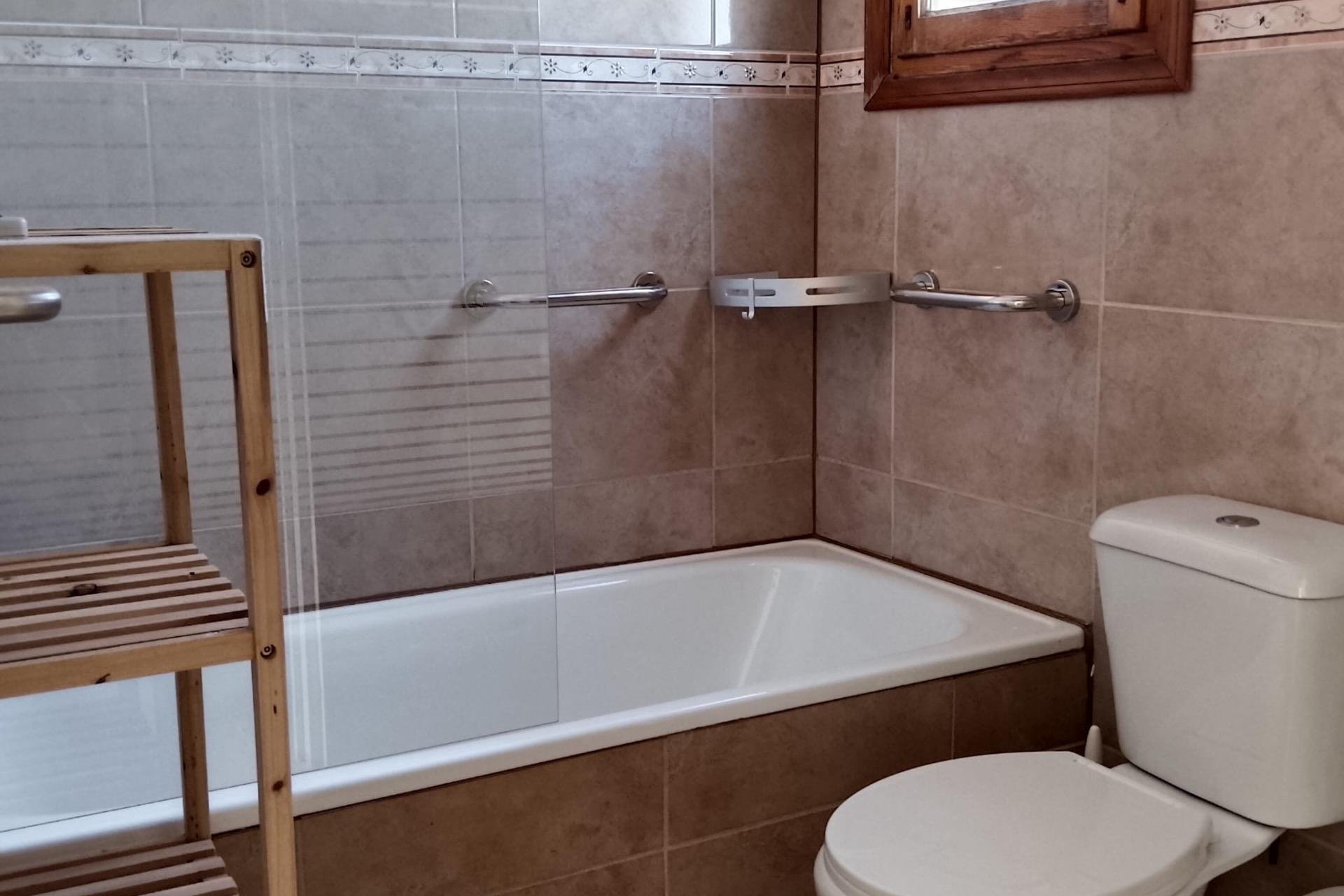 Herverkoop - Town House -
Torrevieja - Los Balcones