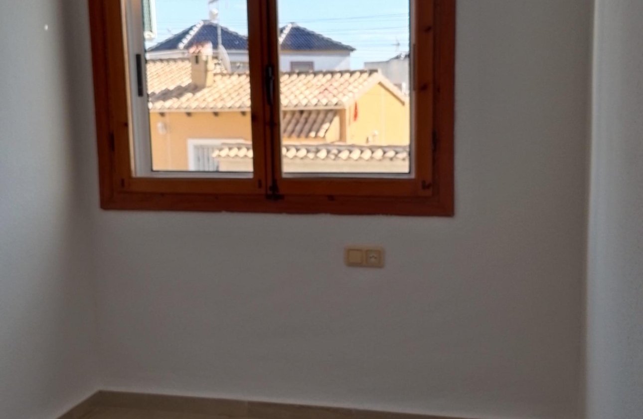 Herverkoop - Town House -
Torrevieja - Los Balcones
