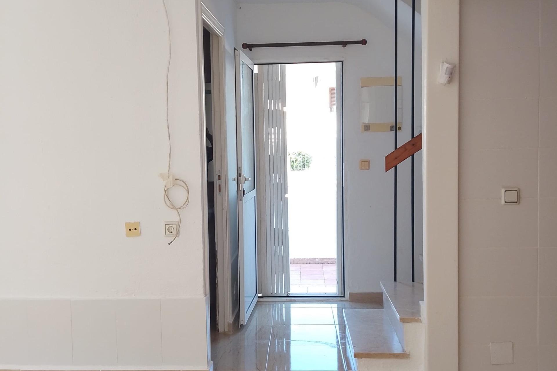 Herverkoop - Town House -
Torrevieja - Los Balcones