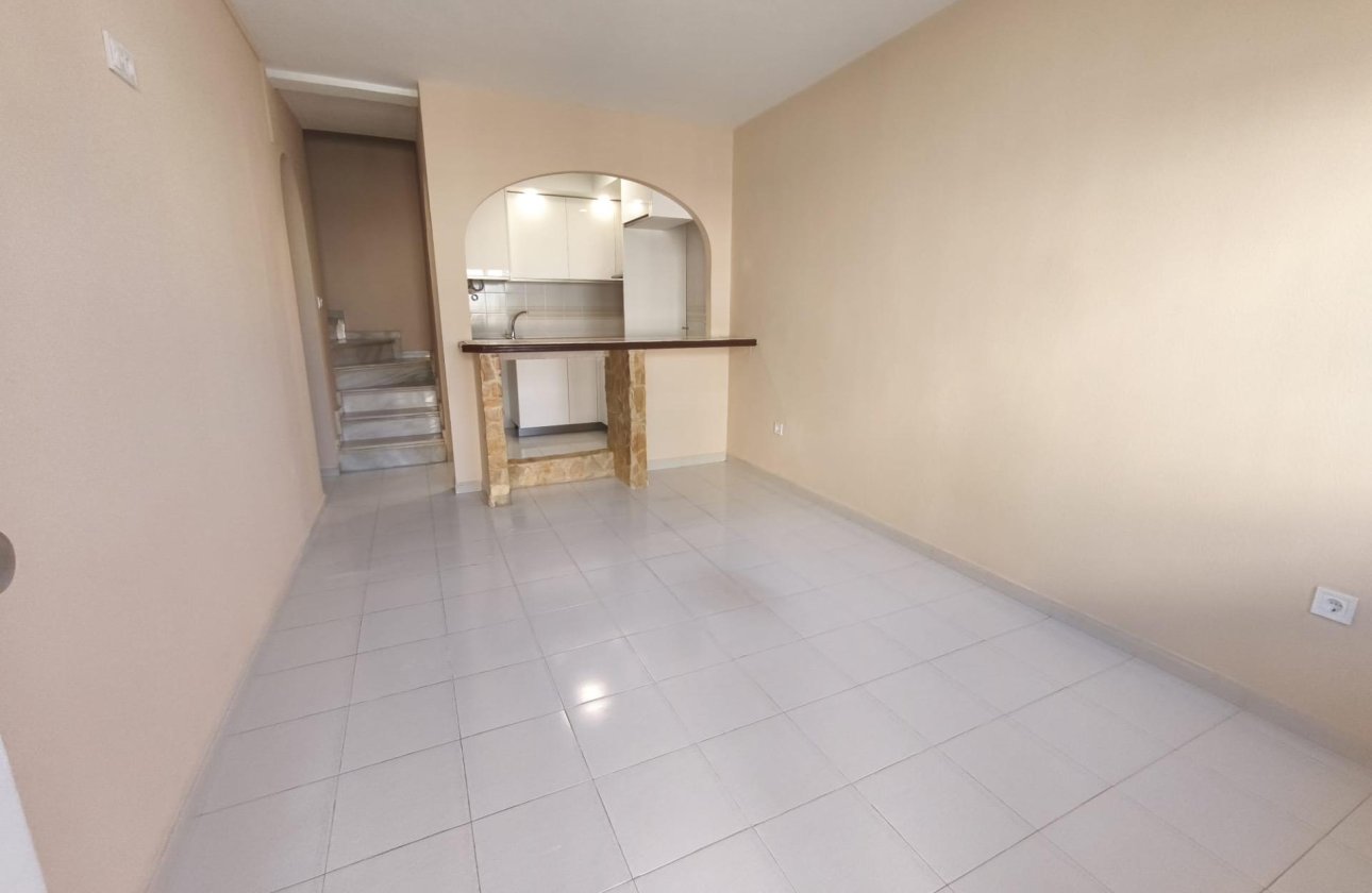 Herverkoop - Town House -
Torrevieja - Los Balcones