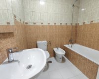 Herverkoop - Town House -
Torrevieja - Los Balcones