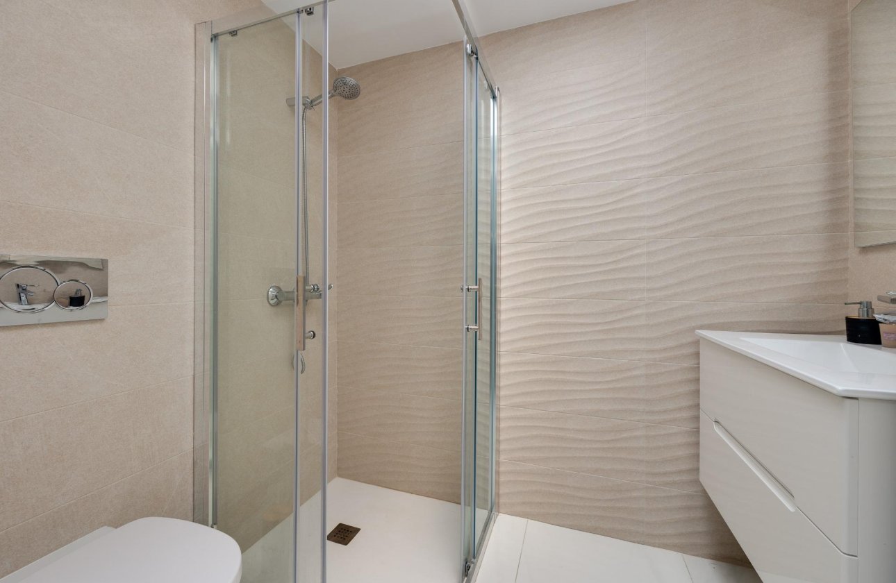 Herverkoop - Town House -
Torrevieja - Los Balcones