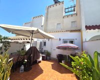 Herverkoop - Town House -
Torrevieja - Los Balcones