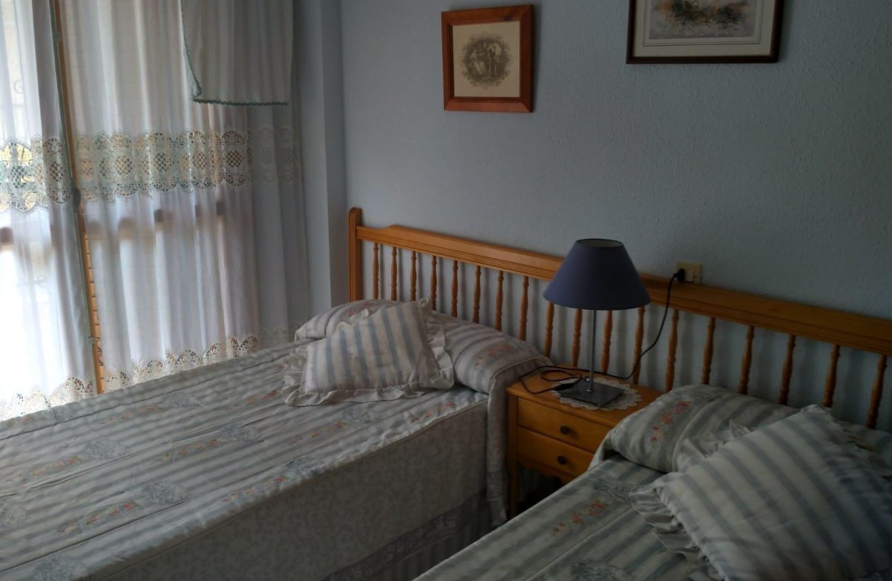 Herverkoop - Town House -
Torrevieja - Los Europeos