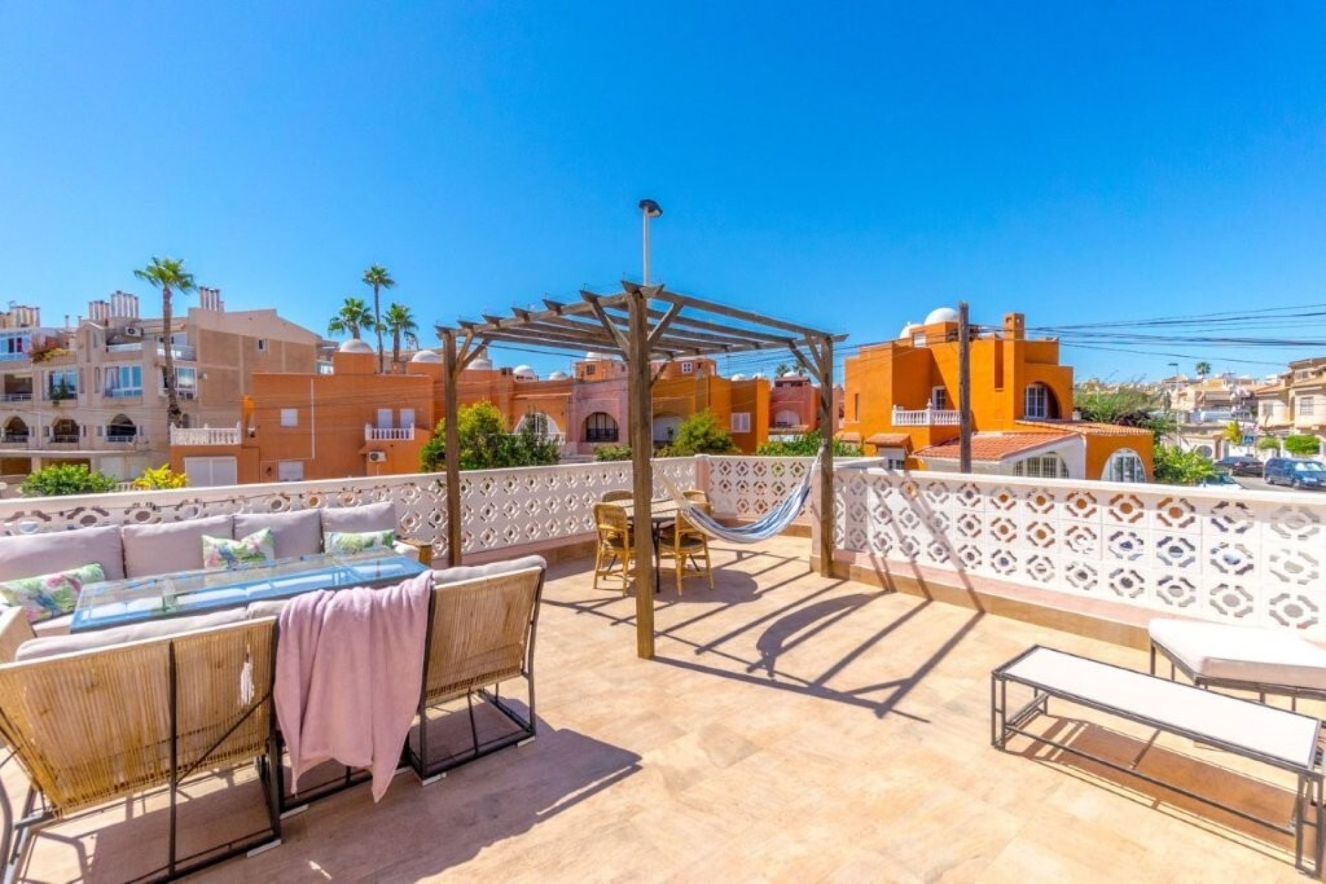 Herverkoop - Town House -
Torrevieja - Los Frutales/ La Rosaleda