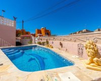 Herverkoop - Town House -
Torrevieja - Los Frutales/ La Rosaleda