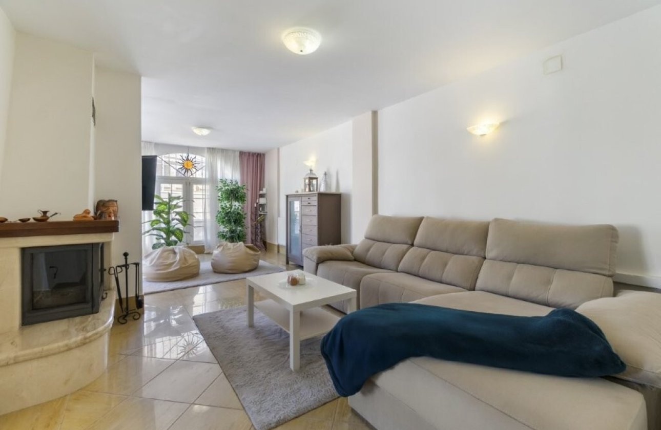 Herverkoop - Town House -
Torrevieja - Los Frutales/ La Rosaleda