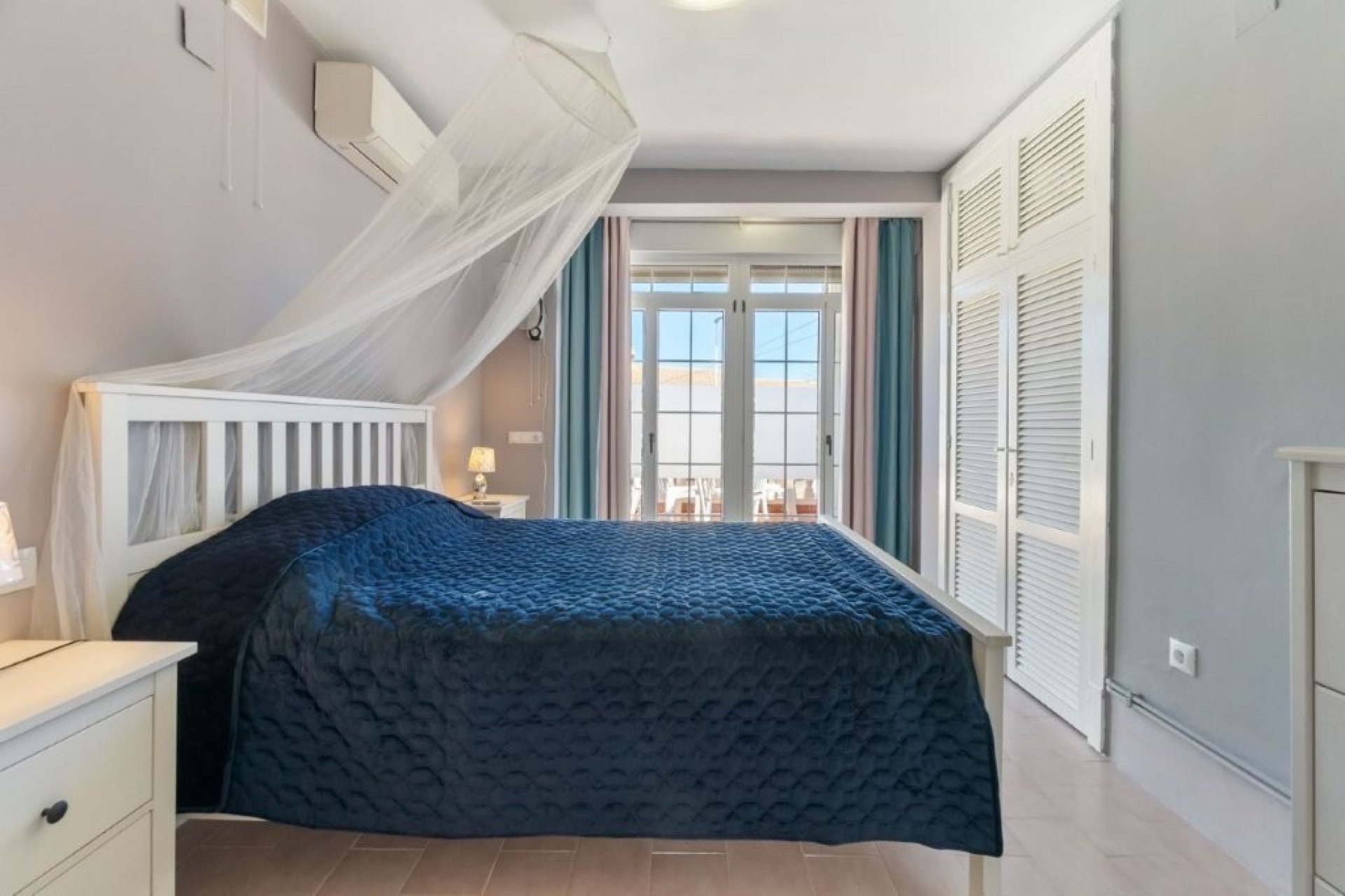 Herverkoop - Town House -
Torrevieja - Los Frutales/ La Rosaleda