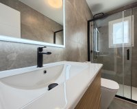 Herverkoop - Town House -
Torrevieja - Miramar - Torre Del Moro