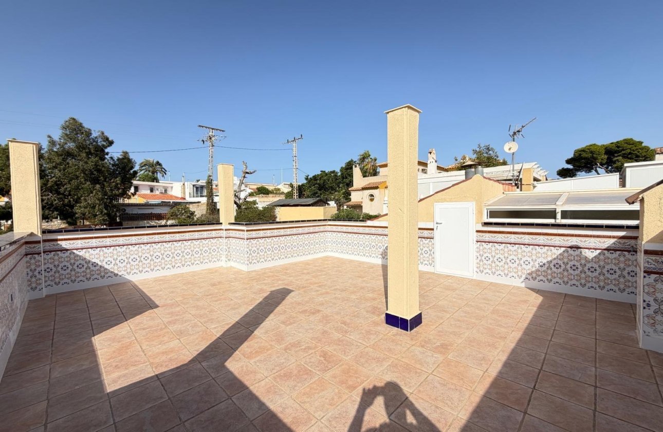 Herverkoop - Town House -
Torrevieja - Miramar - Torre Del Moro