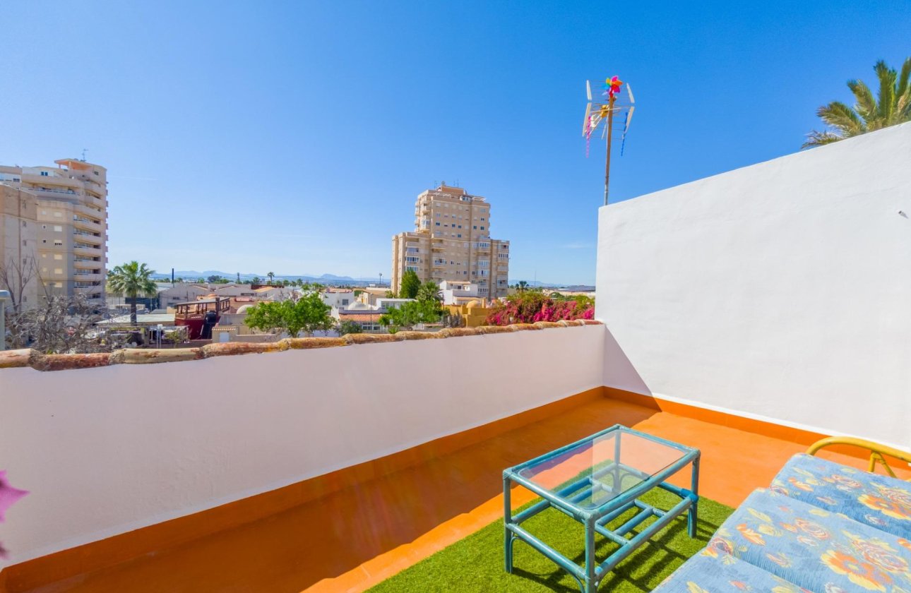 Herverkoop - Town House -
Torrevieja - Nueva Torrevieja