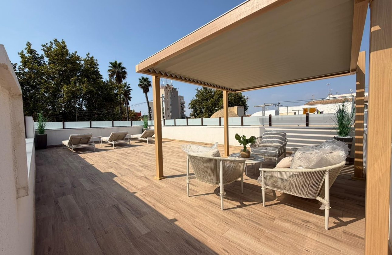 Herverkoop - Town House -
Torrevieja - Nueva Torrevieja