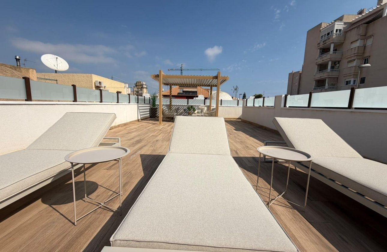 Herverkoop - Town House -
Torrevieja - Nueva Torrevieja