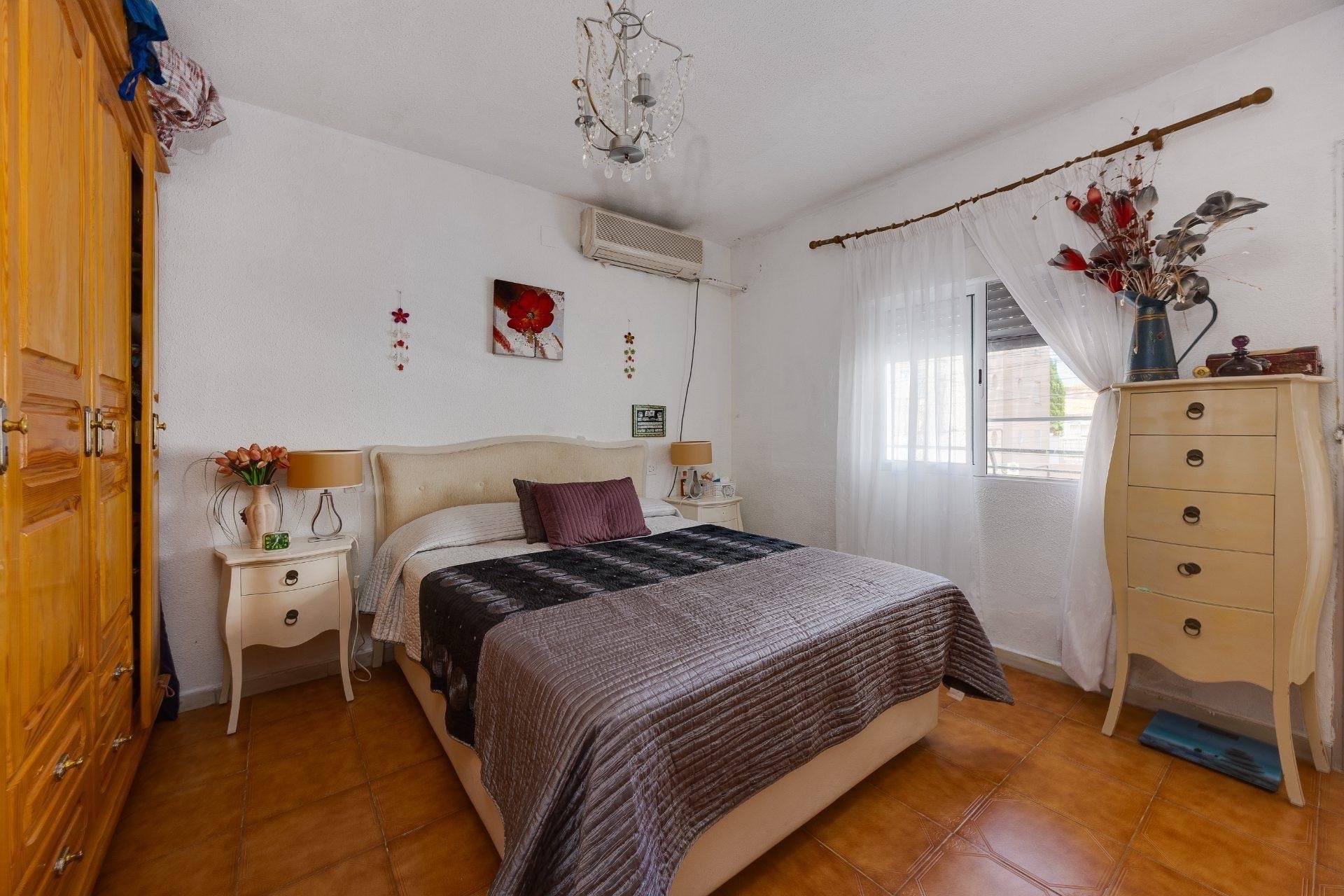 Herverkoop - Town House -
Torrevieja - Nueva Torrevieja