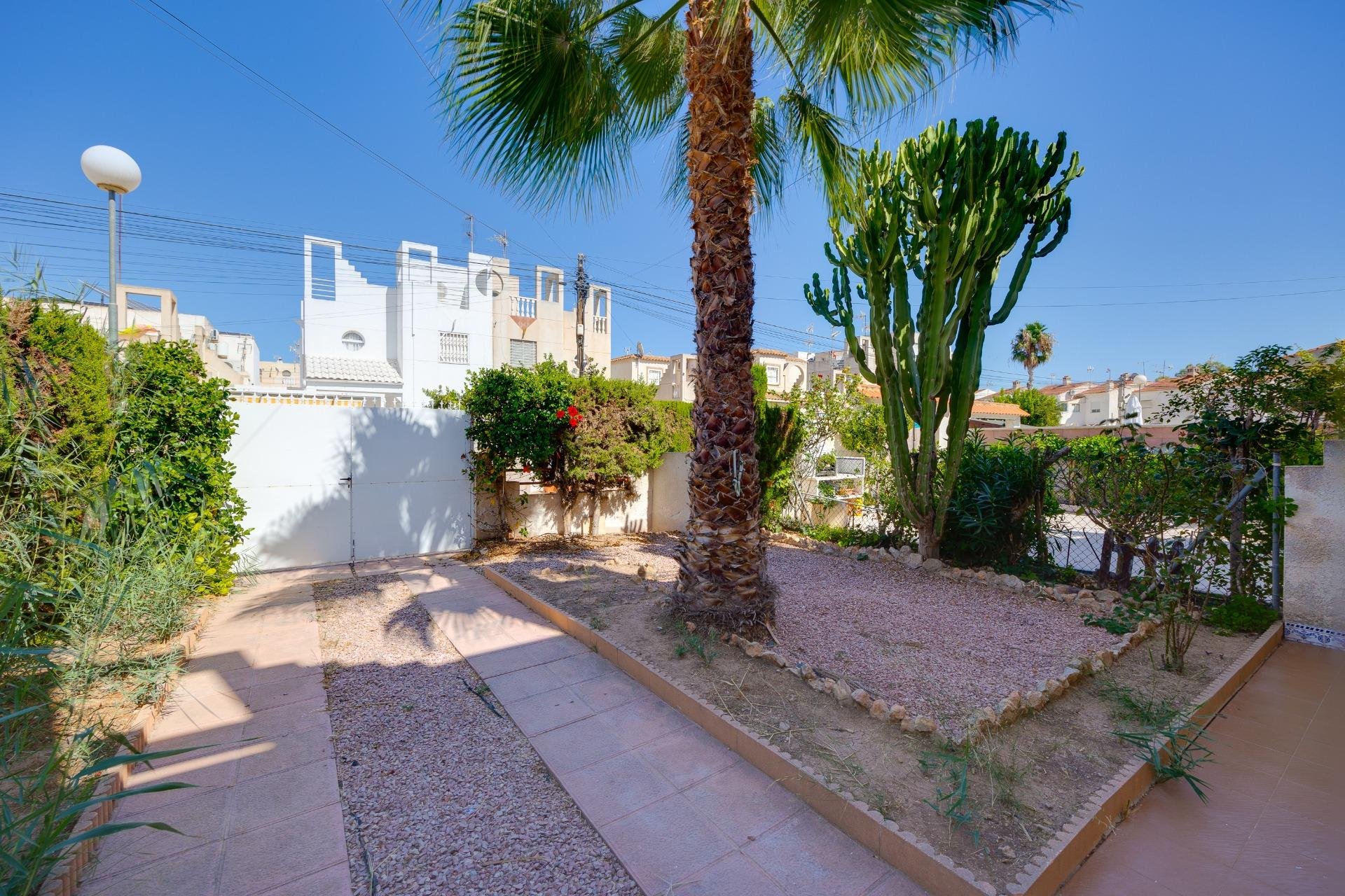 Herverkoop - Town House -
Torrevieja - Paraje Natural