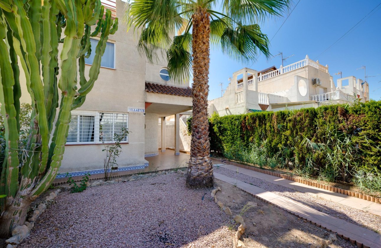 Herverkoop - Town House -
Torrevieja - Paraje Natural