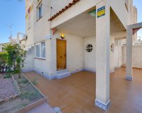 Herverkoop - Town House -
Torrevieja - Paraje Natural