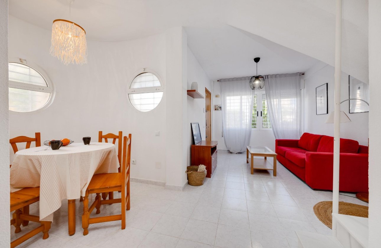 Herverkoop - Town House -
Torrevieja - Paraje Natural