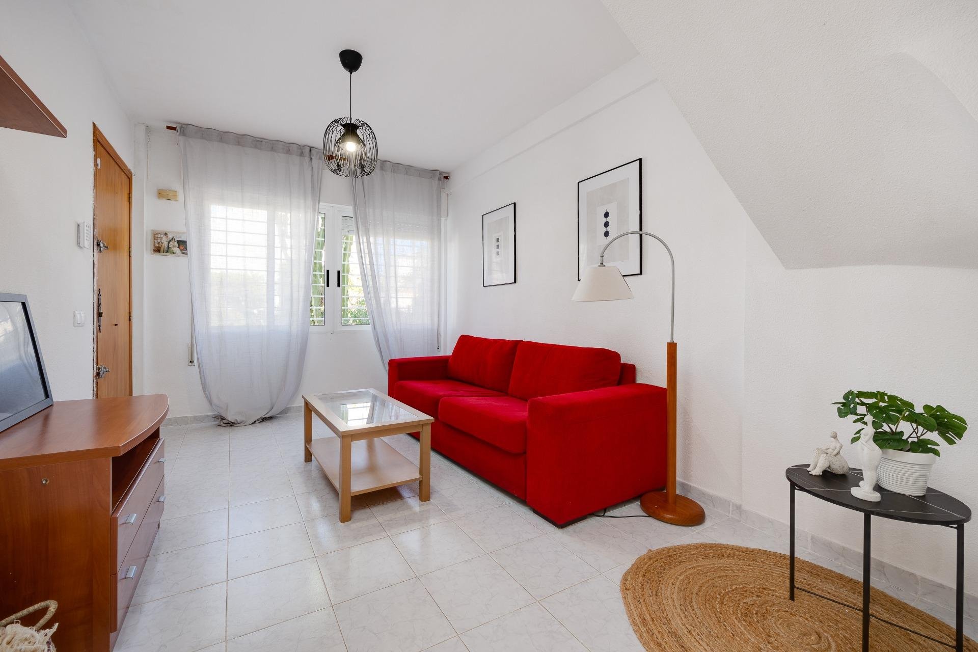 Herverkoop - Town House -
Torrevieja - Paraje Natural