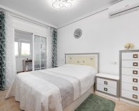 Herverkoop - Town House -
Torrevieja - Parque Las Naciones