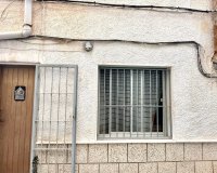 Herverkoop - Town House -
Torrevieja - Playa del Cura