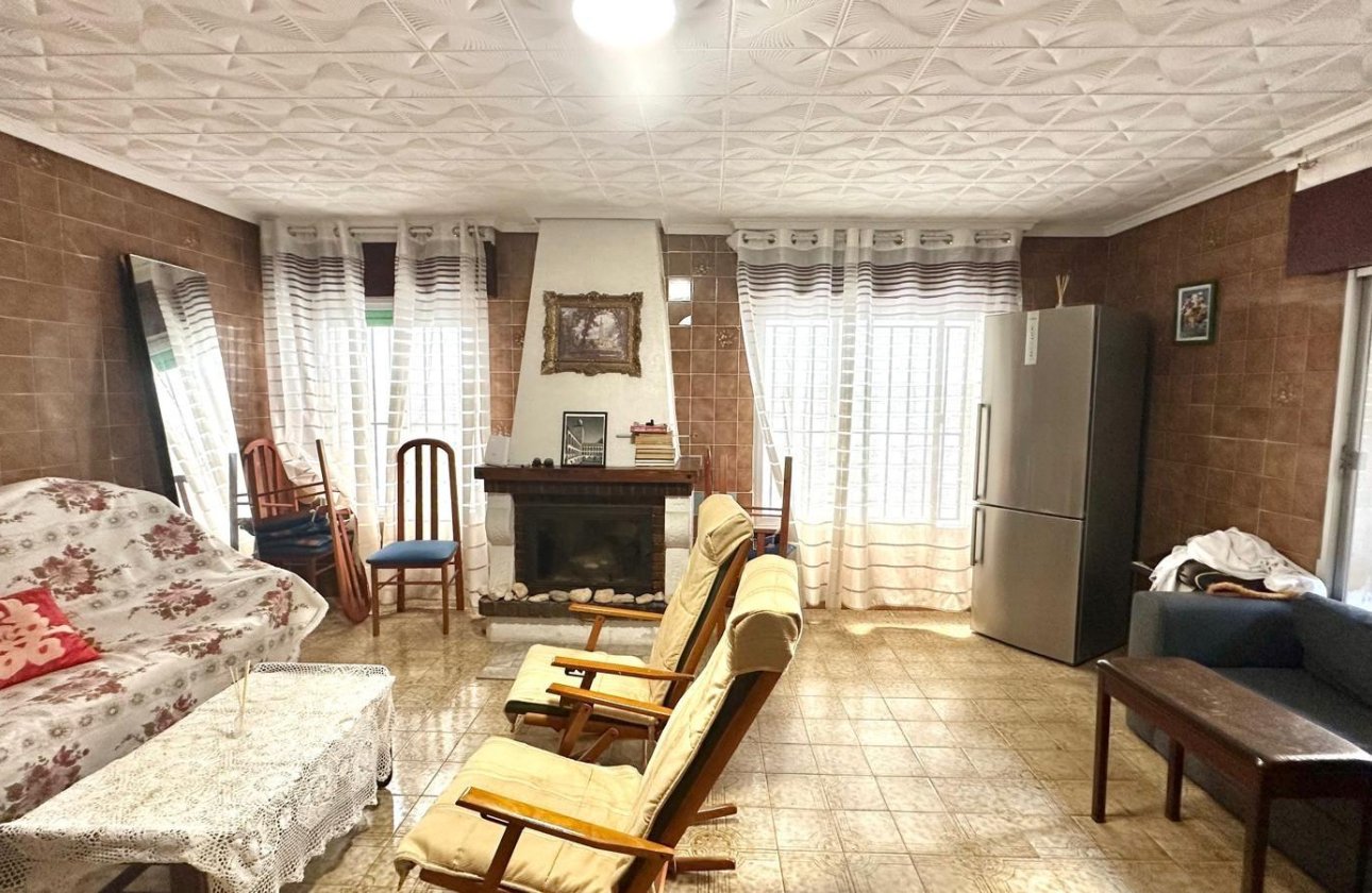 Herverkoop - Town House -
Torrevieja - Playa del Cura