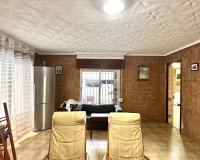 Herverkoop - Town House -
Torrevieja - Playa del Cura