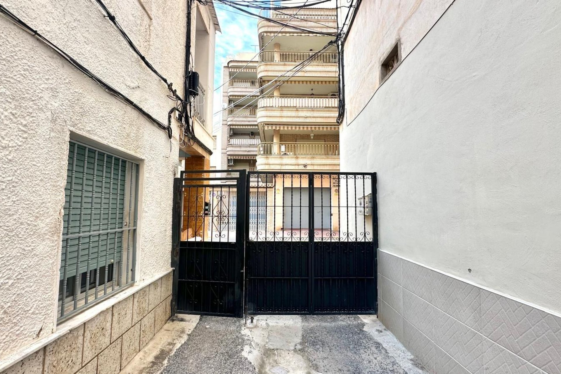 Herverkoop - Town House -
Torrevieja - Playa del Cura