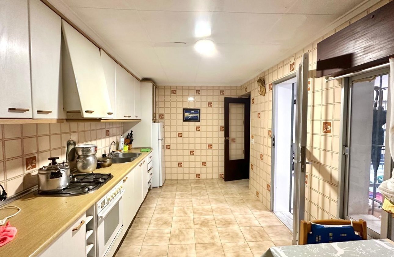 Herverkoop - Town House -
Torrevieja - Playa del Cura