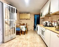 Herverkoop - Town House -
Torrevieja - Playa del Cura