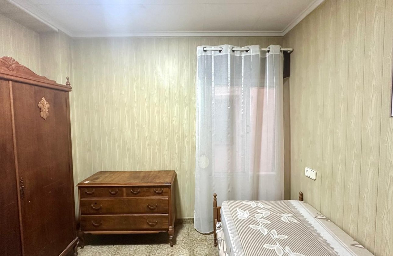 Herverkoop - Town House -
Torrevieja - Playa del Cura