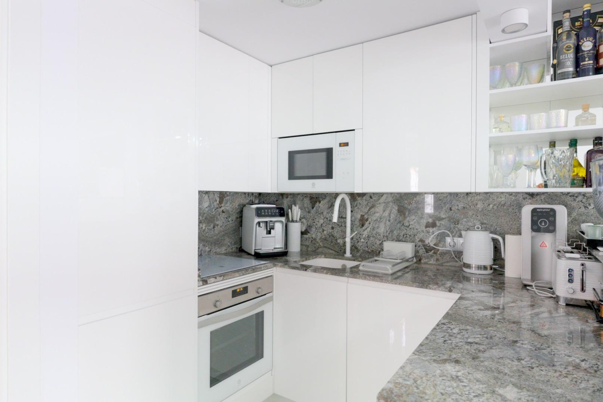 Herverkoop - Town House -
Torrevieja - Punta Prima