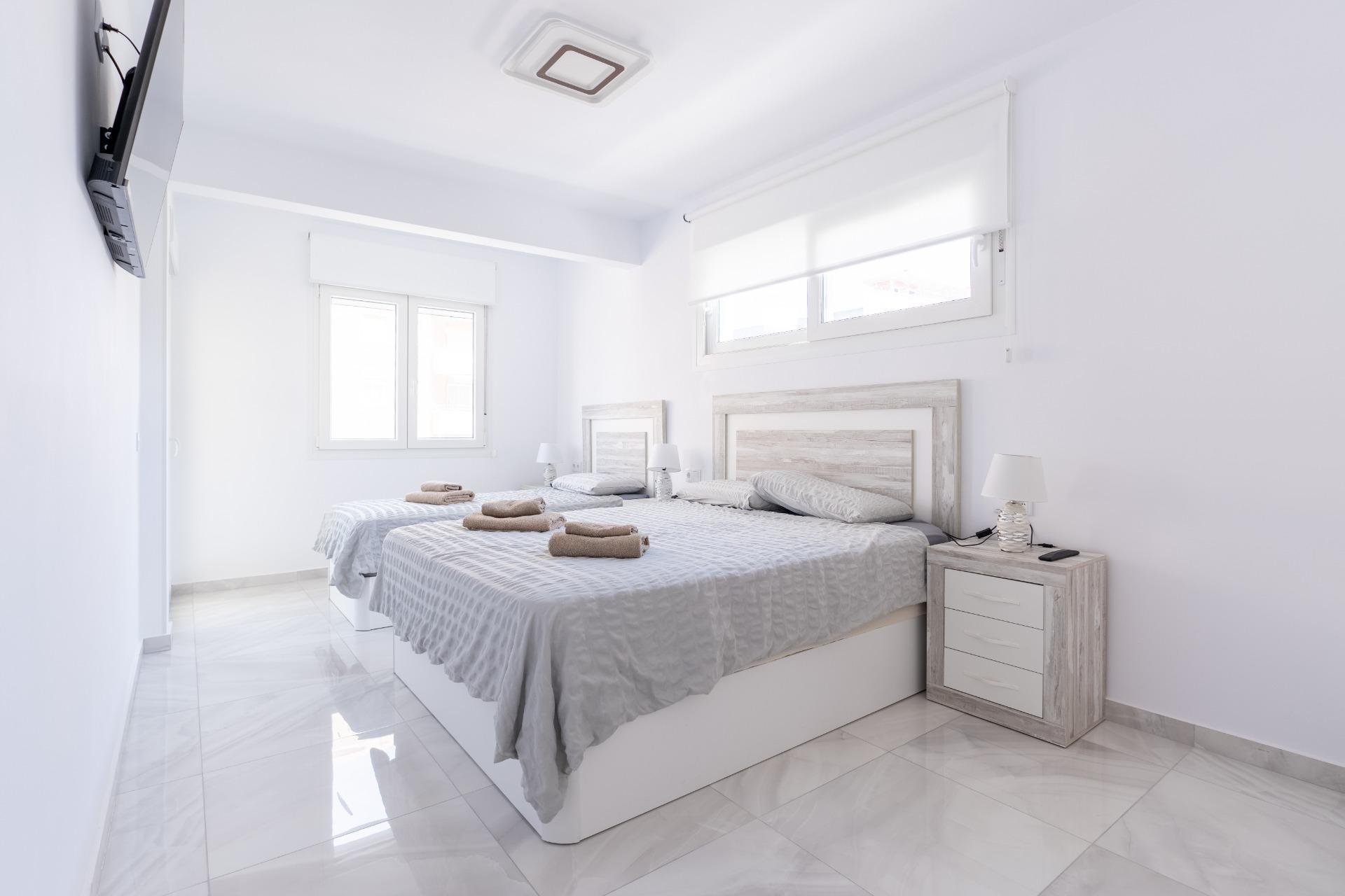 Herverkoop - Town House -
Torrevieja - Punta Prima