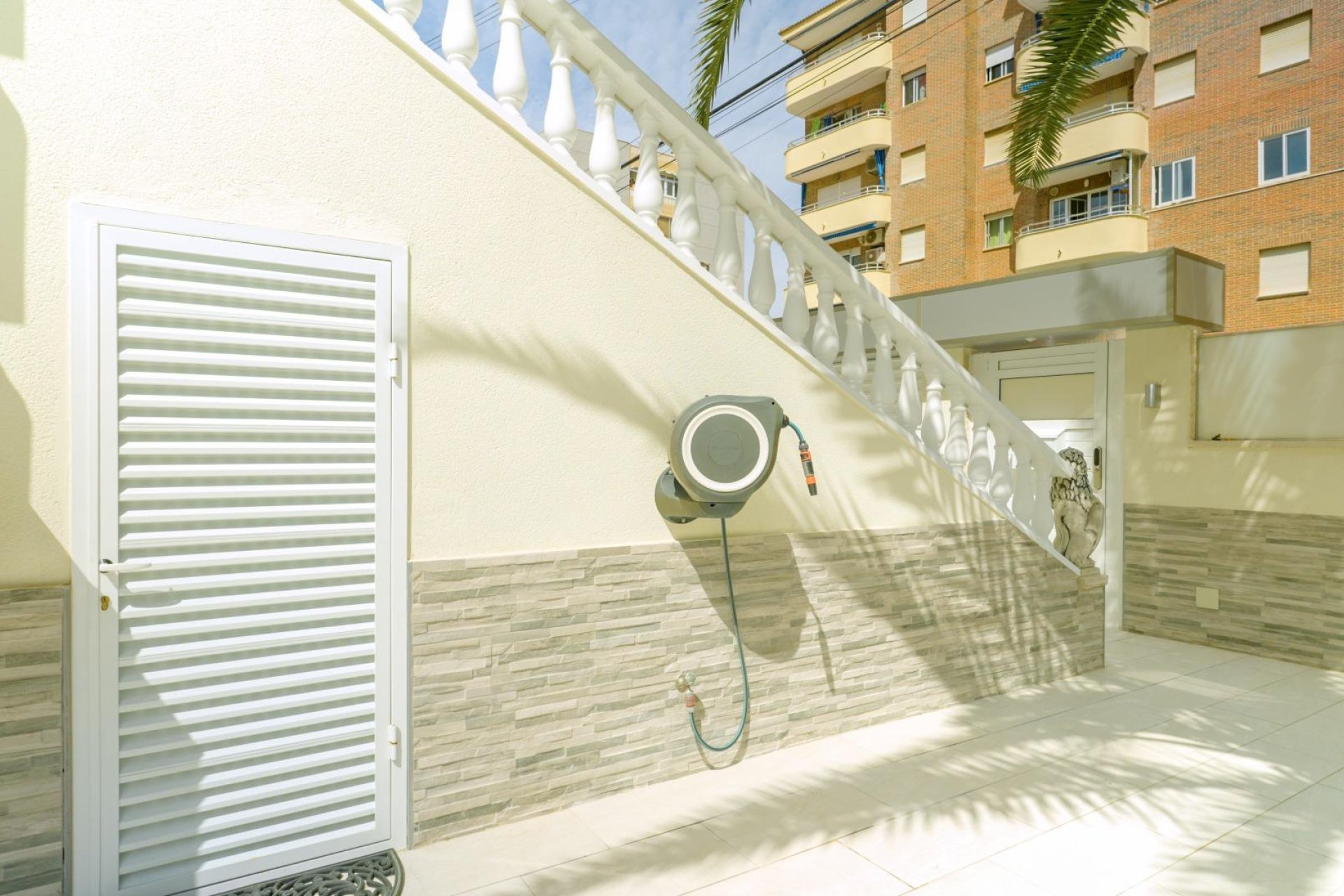 Herverkoop - Town House -
Torrevieja - Punta Prima
