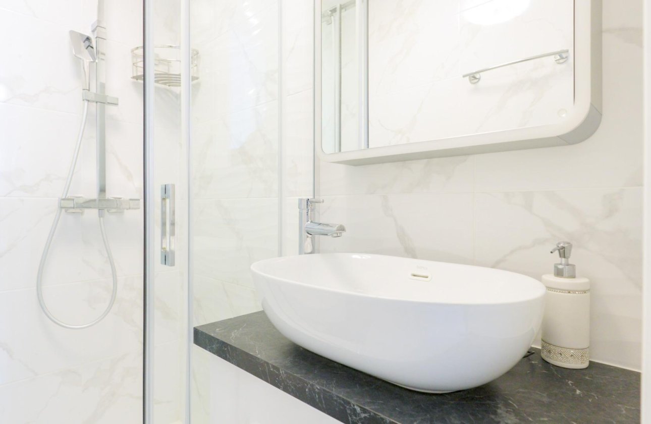 Herverkoop - Town House -
Torrevieja - Punta Prima