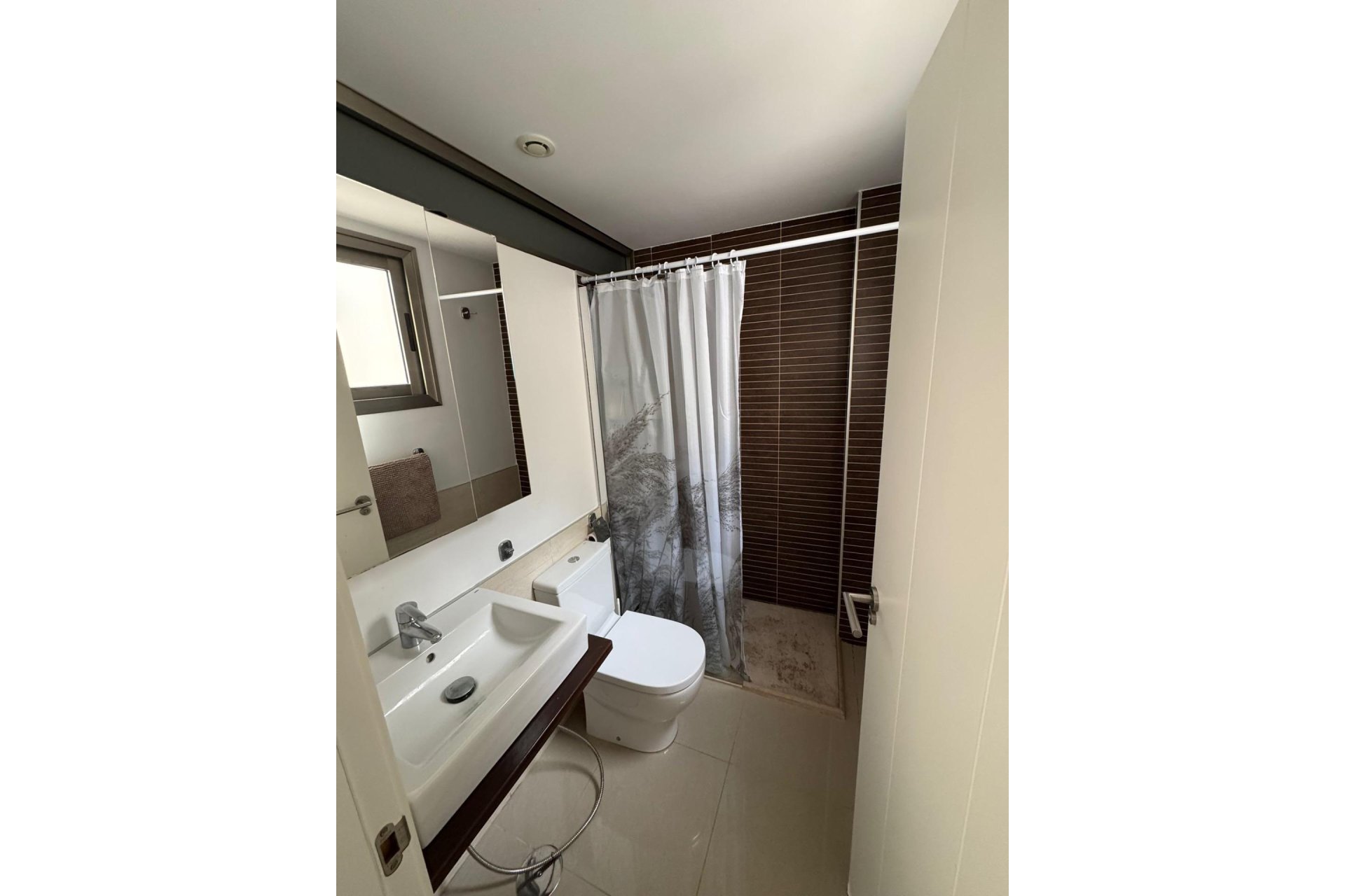 Herverkoop - Town House -
Torrevieja - Punta Prima