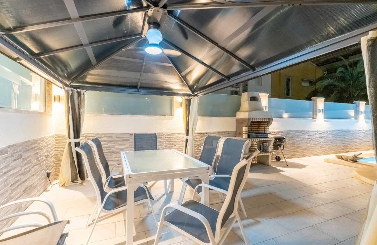 Herverkoop - Town House -
Torrevieja - Punta Prima