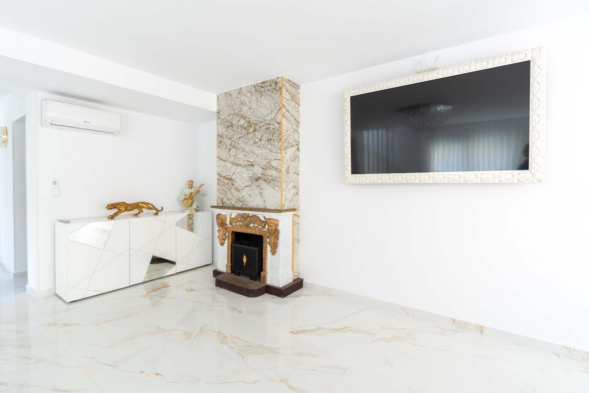 Herverkoop - Town House -
Torrevieja - Punta Prima