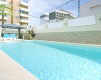 Herverkoop - Town House -
Torrevieja - Punta Prima