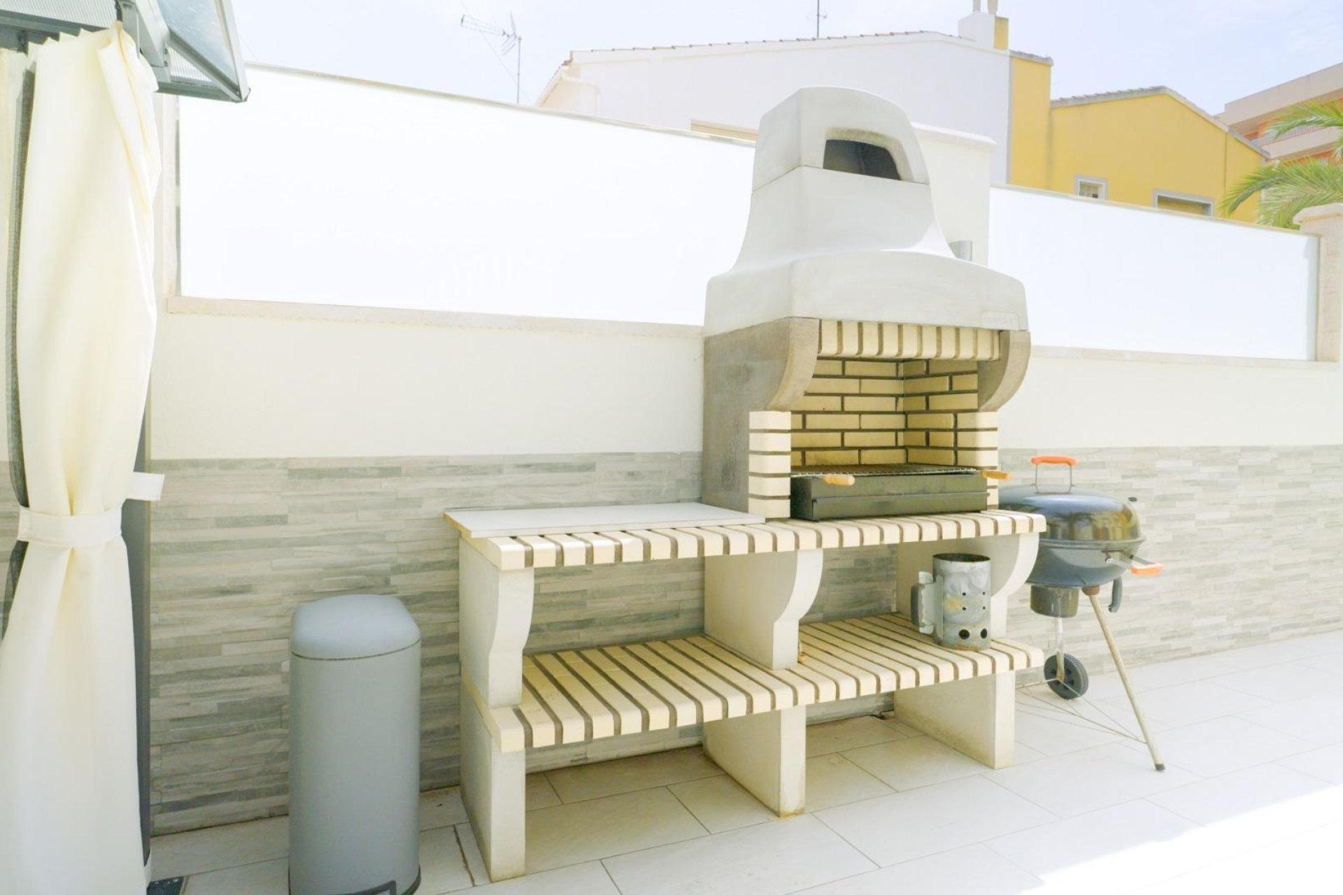 Herverkoop - Town House -
Torrevieja - Punta Prima