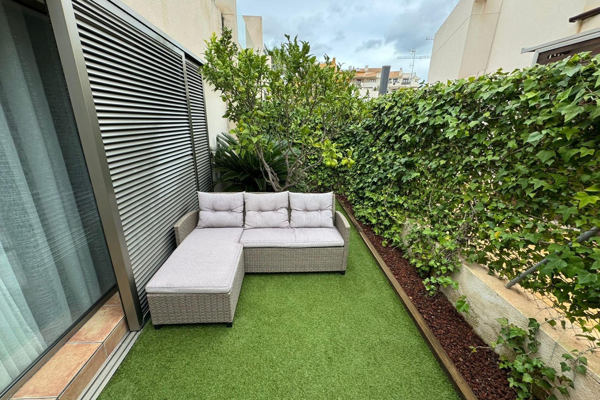 Herverkoop - Town House -
Torrevieja - Punta Prima