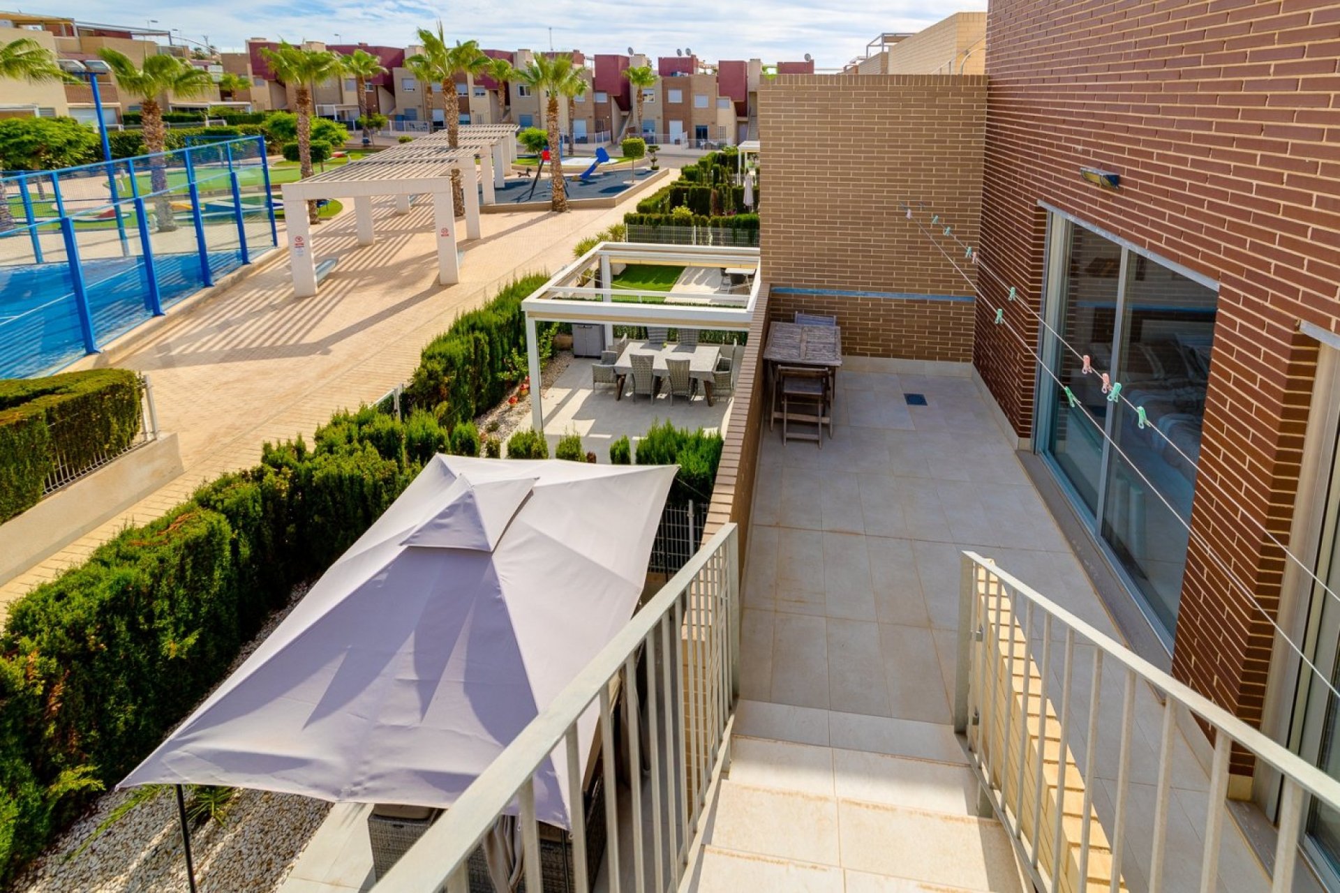 Herverkoop - Town House -
Torrevieja - Sector 25