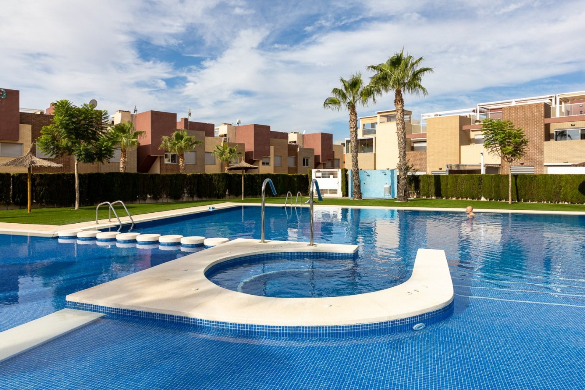 Herverkoop - Town House -
Torrevieja - Sector 25