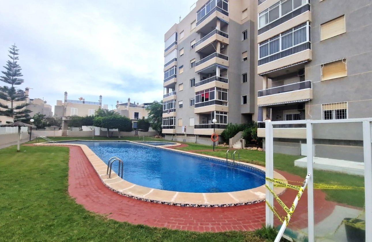 Herverkoop - Town House -
Torrevieja - Torreblanca