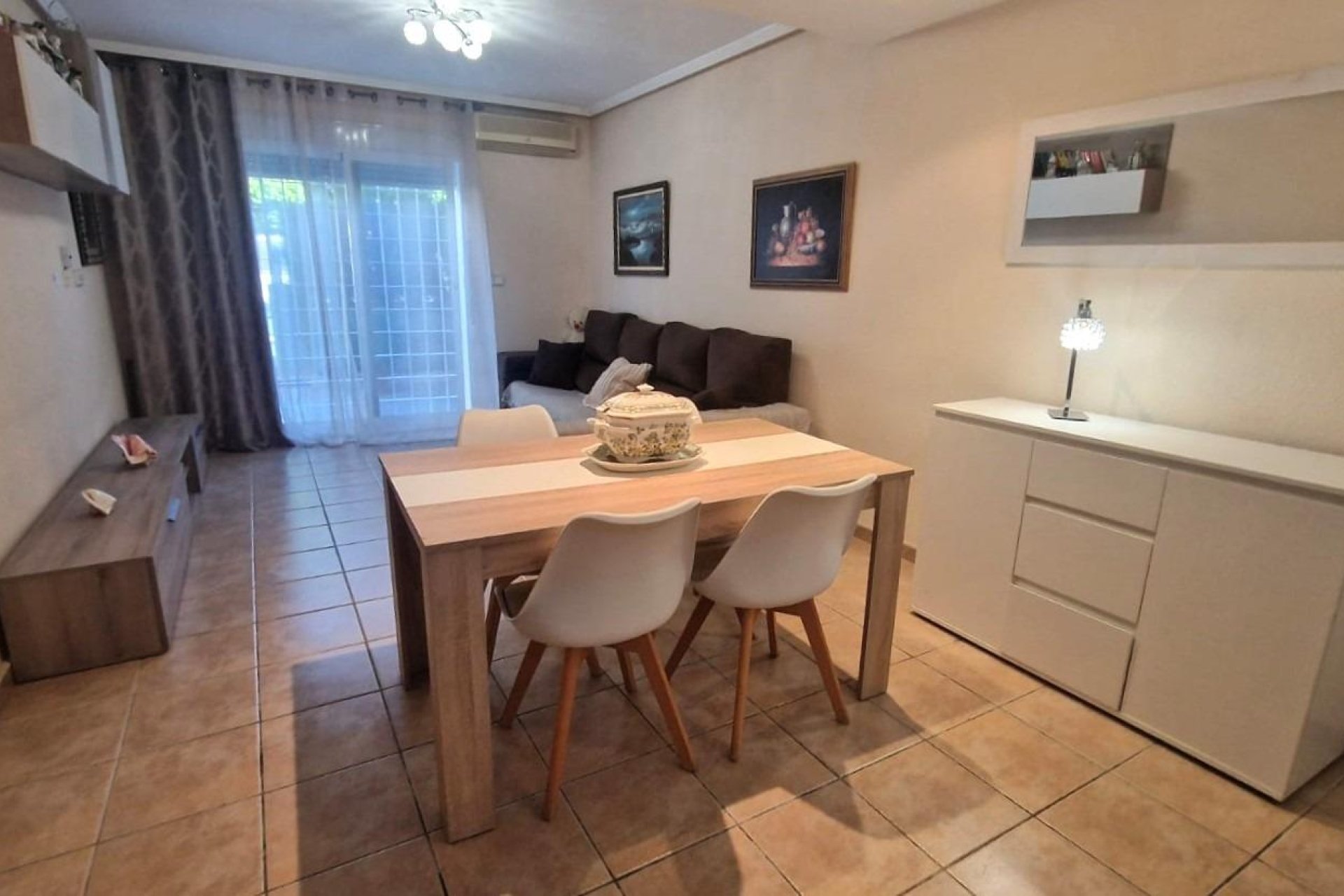 Herverkoop - Town House -
Torrevieja - Torreblanca