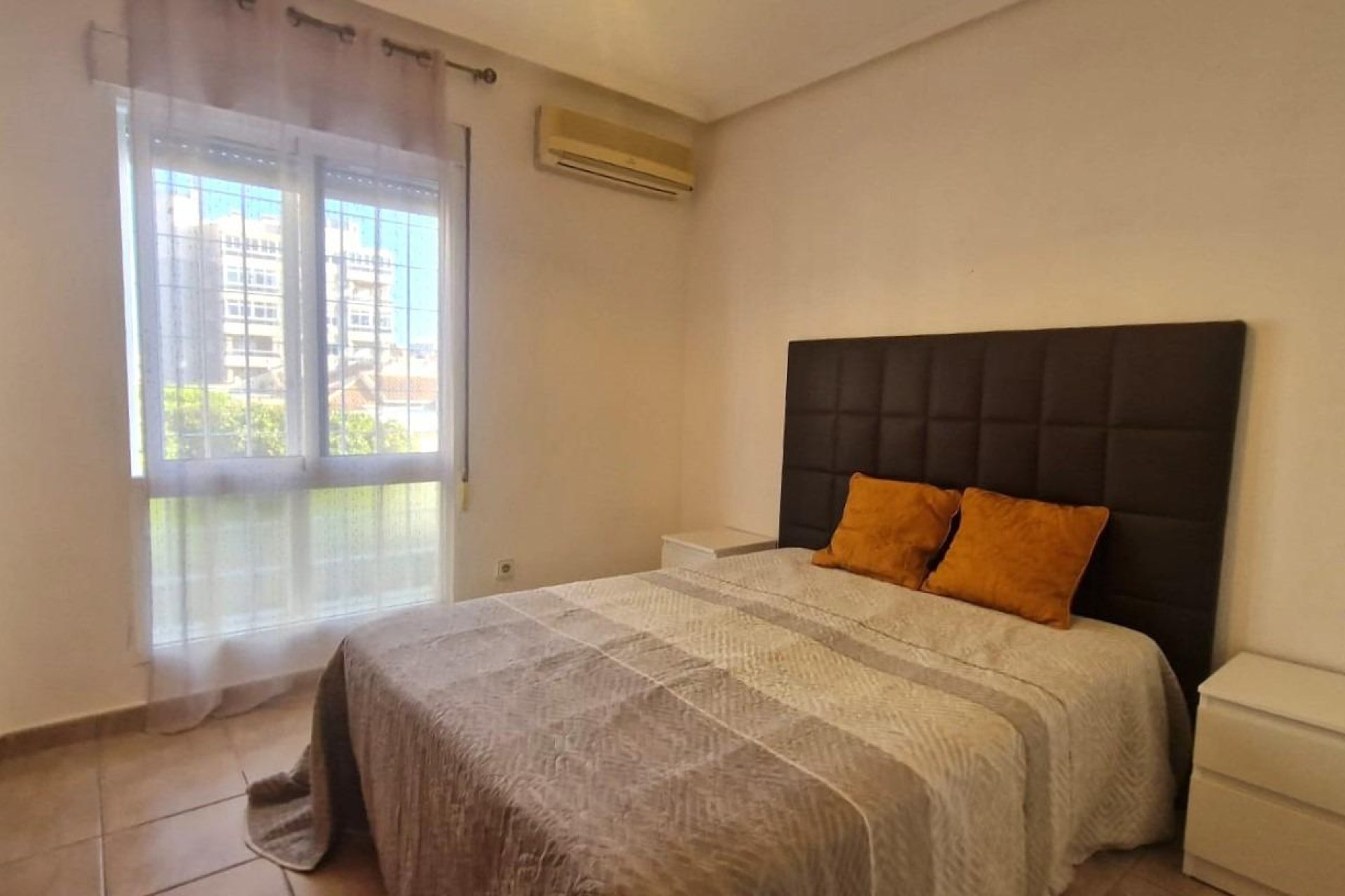 Herverkoop - Town House -
Torrevieja - Torreblanca