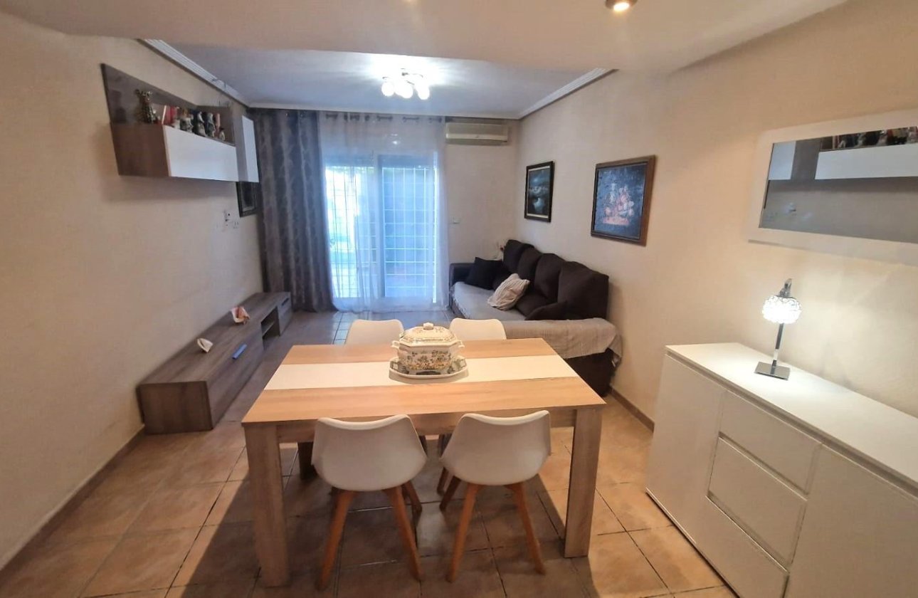 Herverkoop - Town House -
Torrevieja - Torreblanca