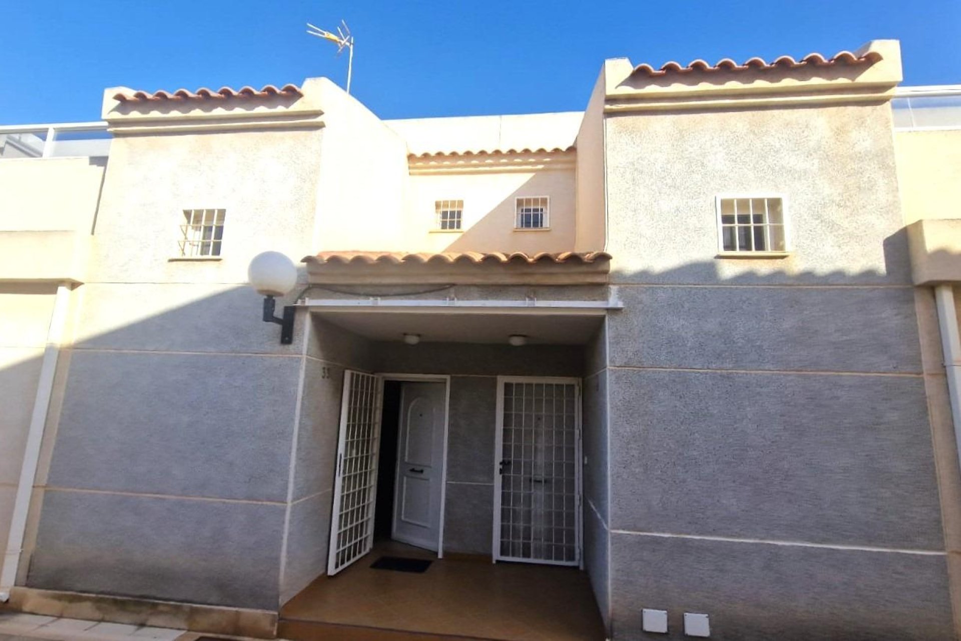 Herverkoop - Town House -
Torrevieja - Torreblanca