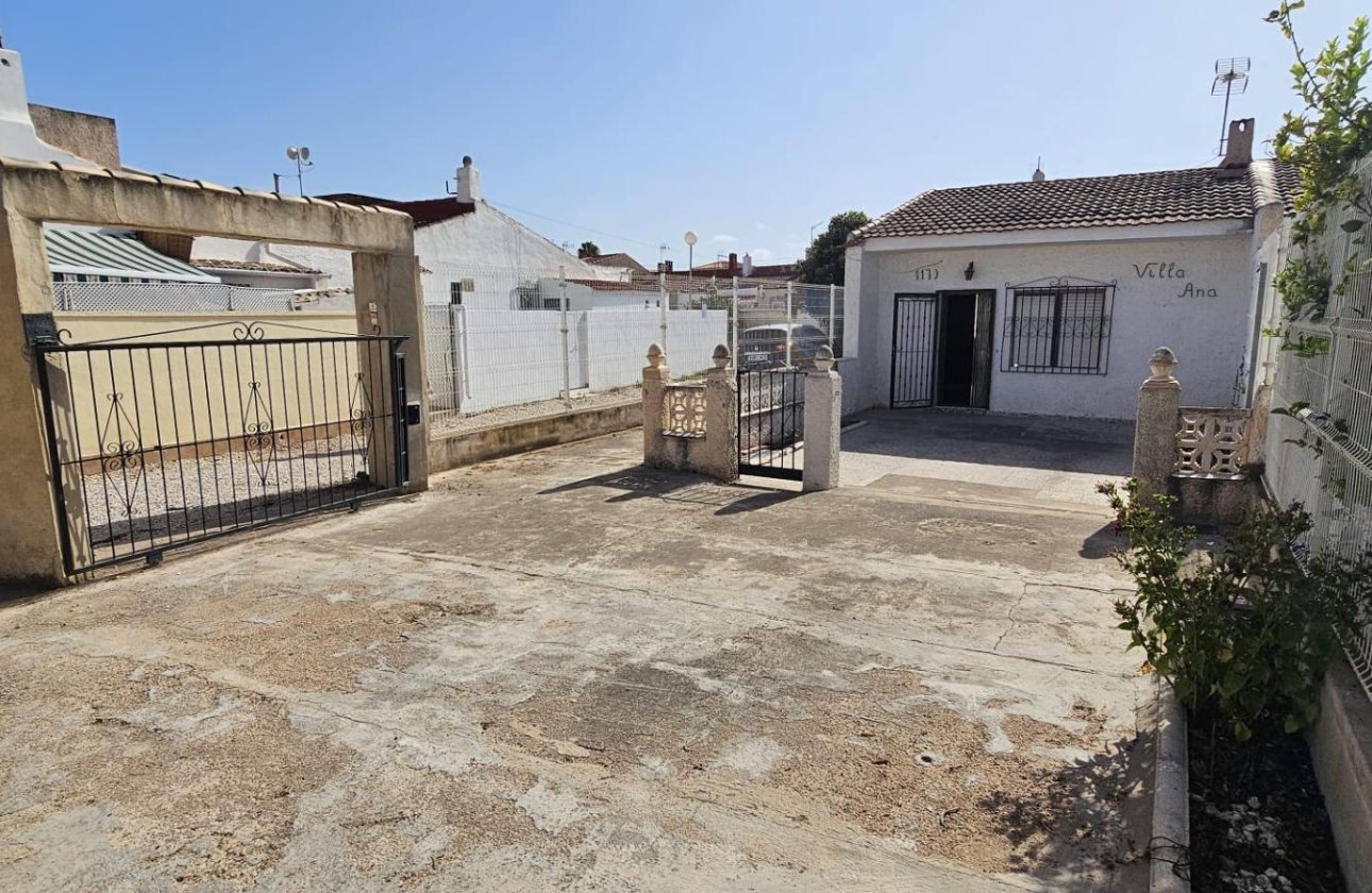 Herverkoop - Town House -
Torrevieja - Torreta Florida